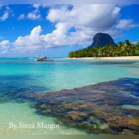 Digital ai art by me of a realistic beach landscape prints can be made asap NWT - Picture 1 of 2